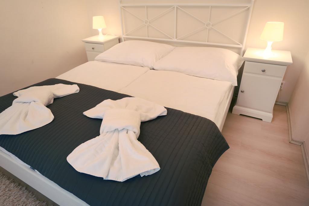 Apartments Pushkin براغ الغرفة الصورة
