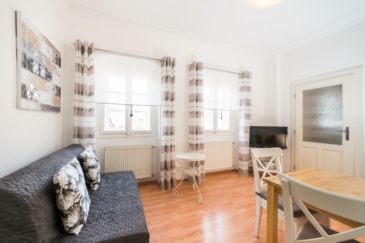 Apartments Pushkin براغ المظهر الخارجي الصورة